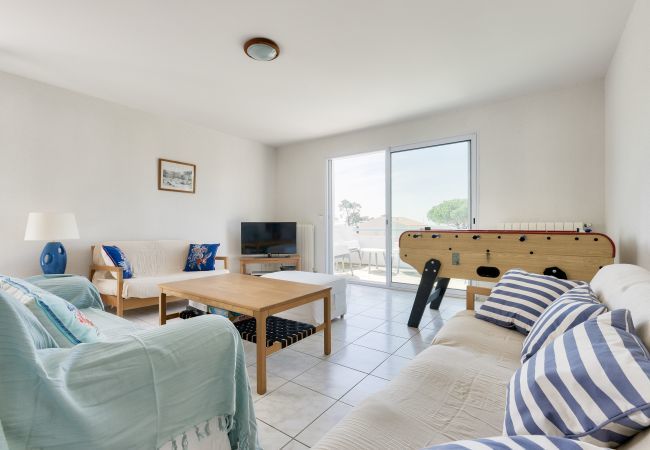 Villa à Lanton - Villa pour 9 sur le Port de Taussat avec piscine Villa à Lanton - Villa pour 9 sur le Port de Taussat avec piscine