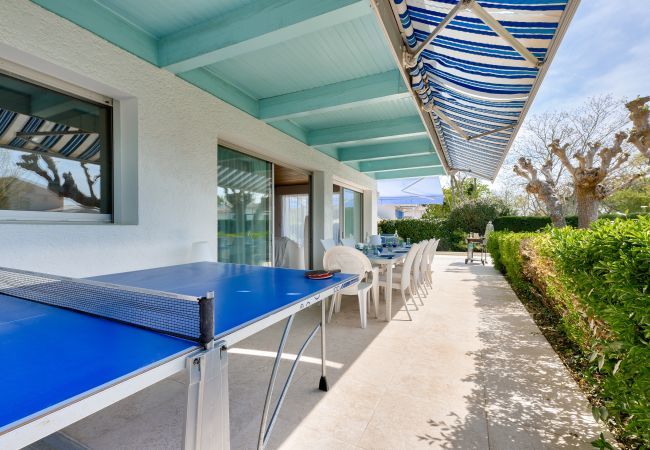 Villa à Lanton - Villa pour 9 sur le Port de Taussat avec piscine Villa à Lanton - Villa pour 9 sur le Port de Taussat avec piscine