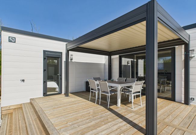 Chalet à Saint-Gilles-Croix-de-Vie - Chalet neuf pour 6 avec piscine chauffée à l'année Chalet à Saint-Gilles-Croix-de-Vie - Chalet neuf pour 6 avec piscine chauffée à l'année