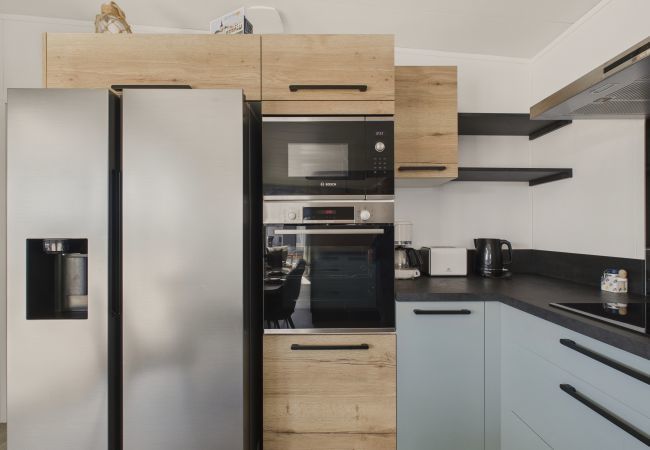 Chalet à Saint-Gilles-Croix-de-Vie - Chalet neuf pour 6 avec piscine chauffée à l'année Chalet à Saint-Gilles-Croix-de-Vie - Chalet neuf pour 6 avec piscine chauffée à l'année