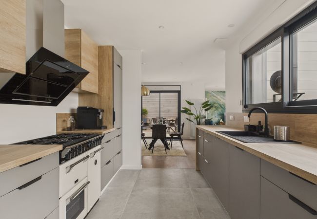 Maison à Saint-Gilles-Croix-de-Vie - Jacuzzi, terrasse, maison centre St-Gilles pour 4 Maison à Saint-Gilles-Croix-de-Vie - Jacuzzi, terrasse, maison centre St-Gilles pour 4