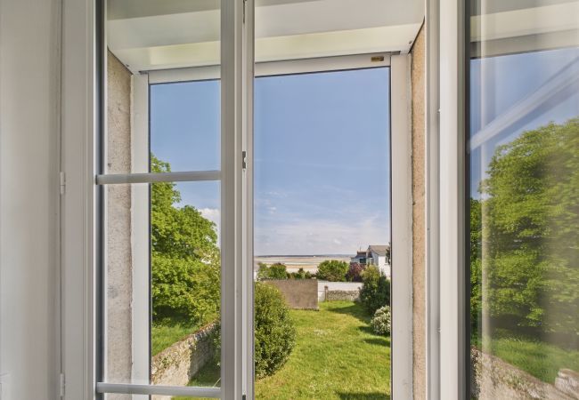 Maison à Le Croisic - Vue mer - 50 m du port - Maison pour 6 - Jardin Maison à Le Croisic - Vue mer - 50 m du port - Maison pour 6 - Jardin
