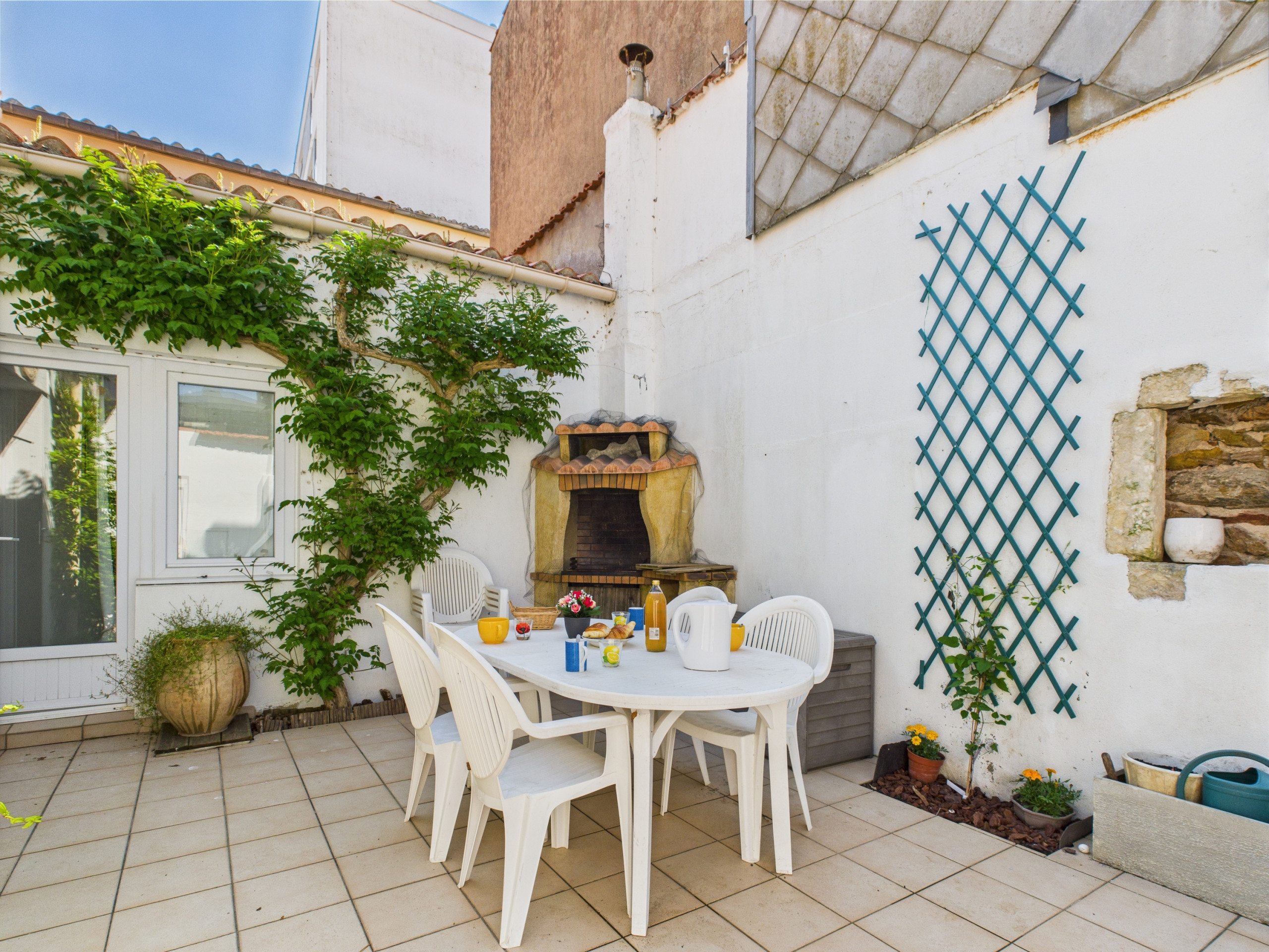  à Les Sables-d´Olonne - Plein centre pour 5 avec cour intérieur - 200m mer