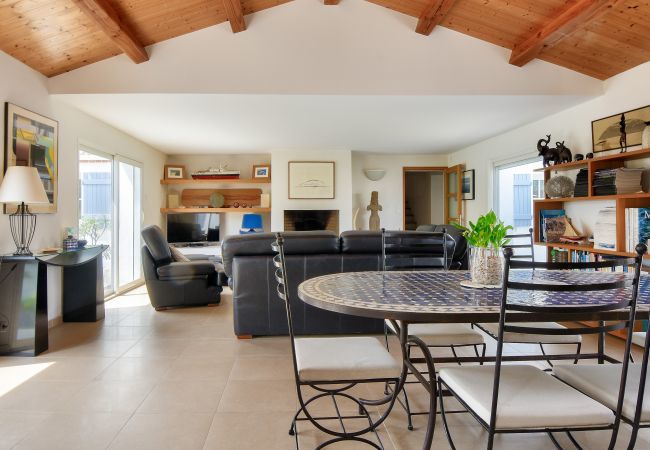 Maison à Noirmoutier-en-l´Ile - Piscine chauffée, 800 m de la plage, villa pour 8 Maison à Noirmoutier-en-l´Ile - Piscine chauffée, 800 m de la plage, villa pour 8