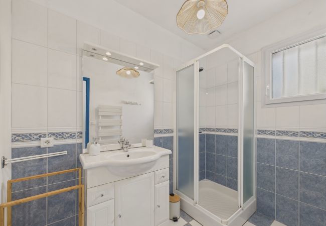 Maison à Saint-Vincent-sur-Jard - Jolie maison pour 4 personnes avec jardin  Maison à Saint-Vincent-sur-Jard - Jolie maison pour 4 personnes avec jardin