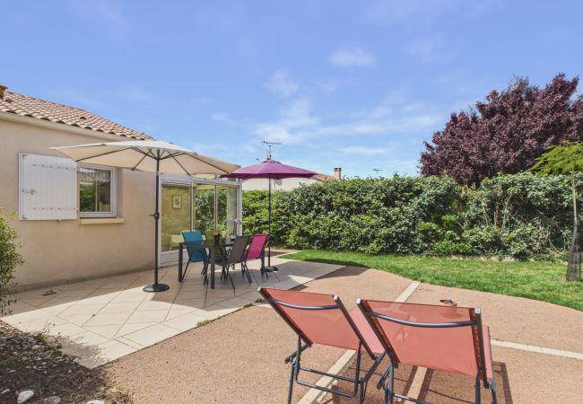 Maison à Saint-Vincent-sur-Jard - Jolie maison pour 4 personnes avec jardin 