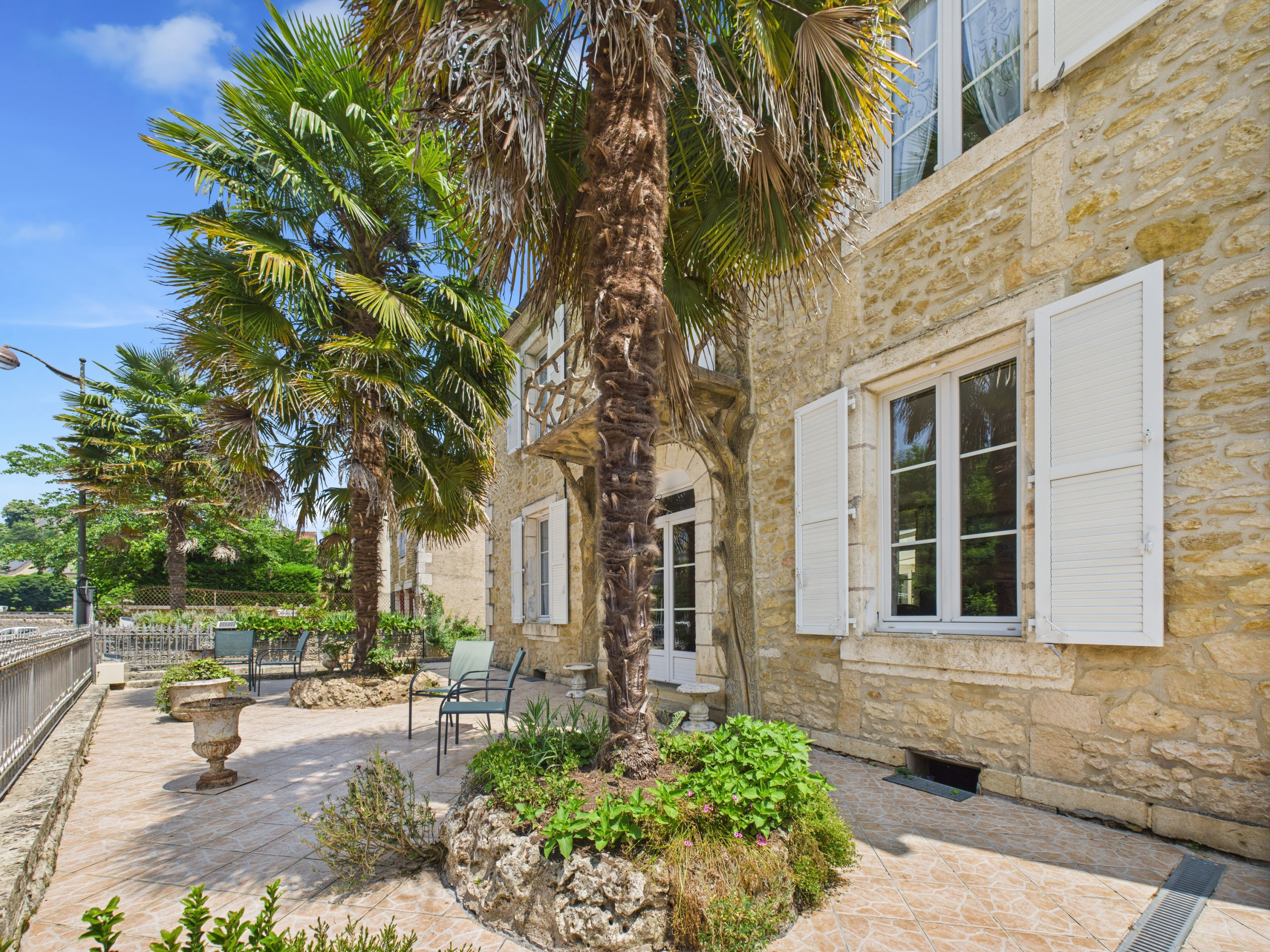  à Montignac - Face à la Vézère - Maison pour 6 - Terrasse 