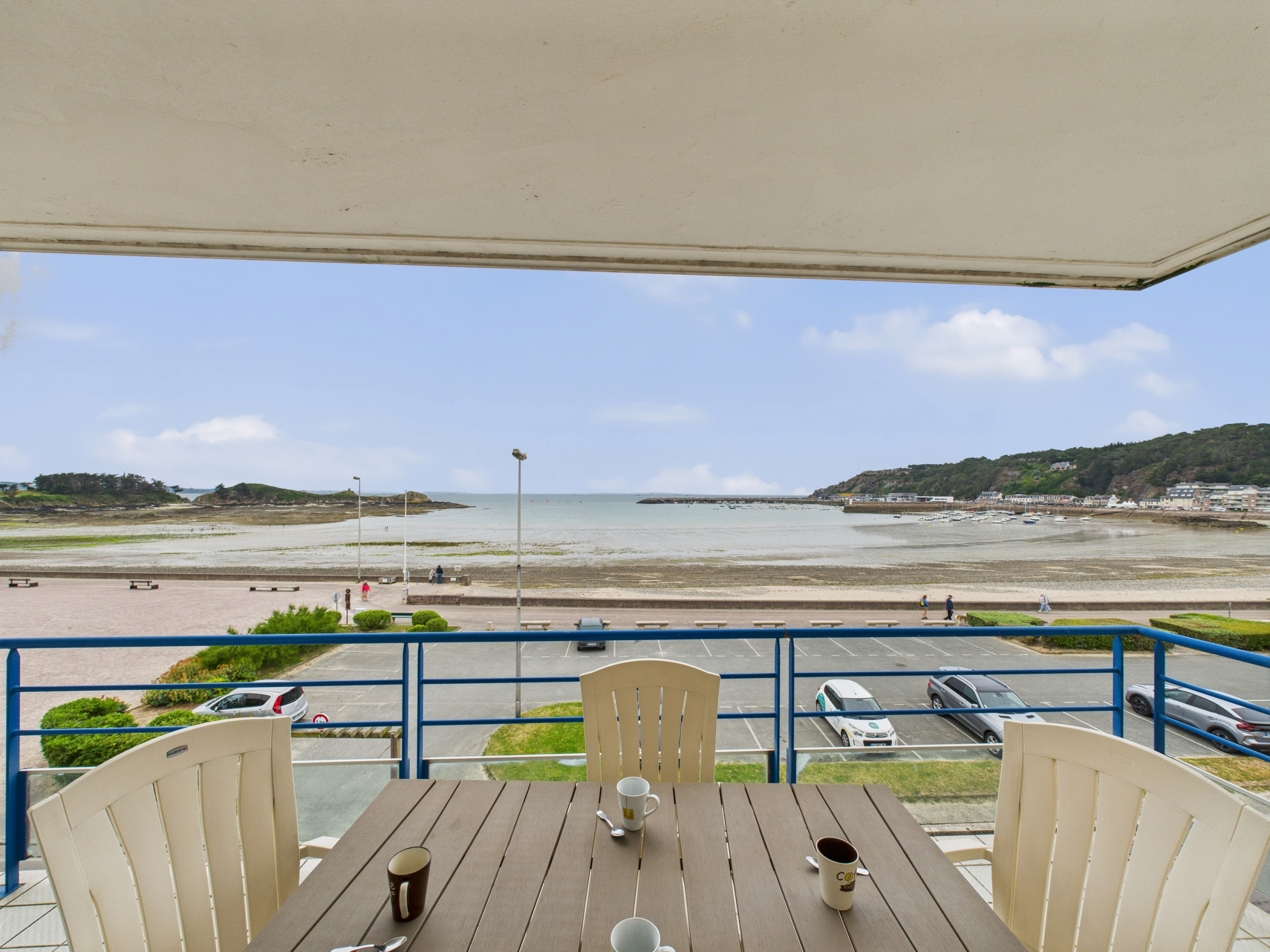  à Erquy - Vue mer - 25m de la plage, appartement pour 4