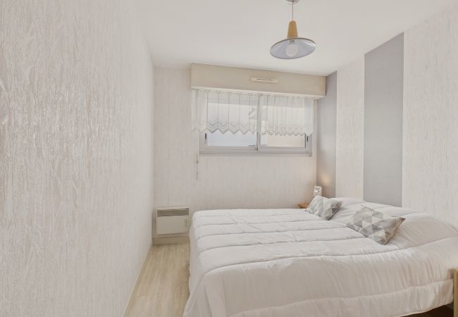 Appartement à Erquy - Vue mer - 25m de la plage, appartement pour 4 Appartement à Erquy - Vue mer - 25m de la plage, appartement pour 4