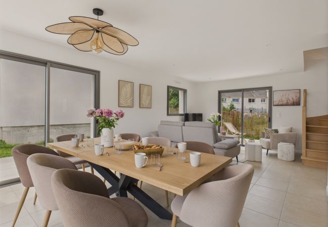 Maison à Erquy - Jolie maison familiale pour 8 avec jardin