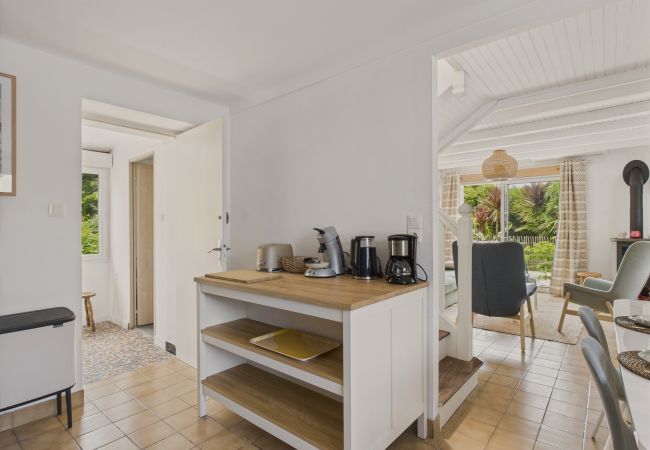 Maison à Fouesnant - Grand jardin et terrasse - 4 adultes et 1 enfant Maison à Fouesnant - Grand jardin et terrasse - 4 adultes et 1 enfant