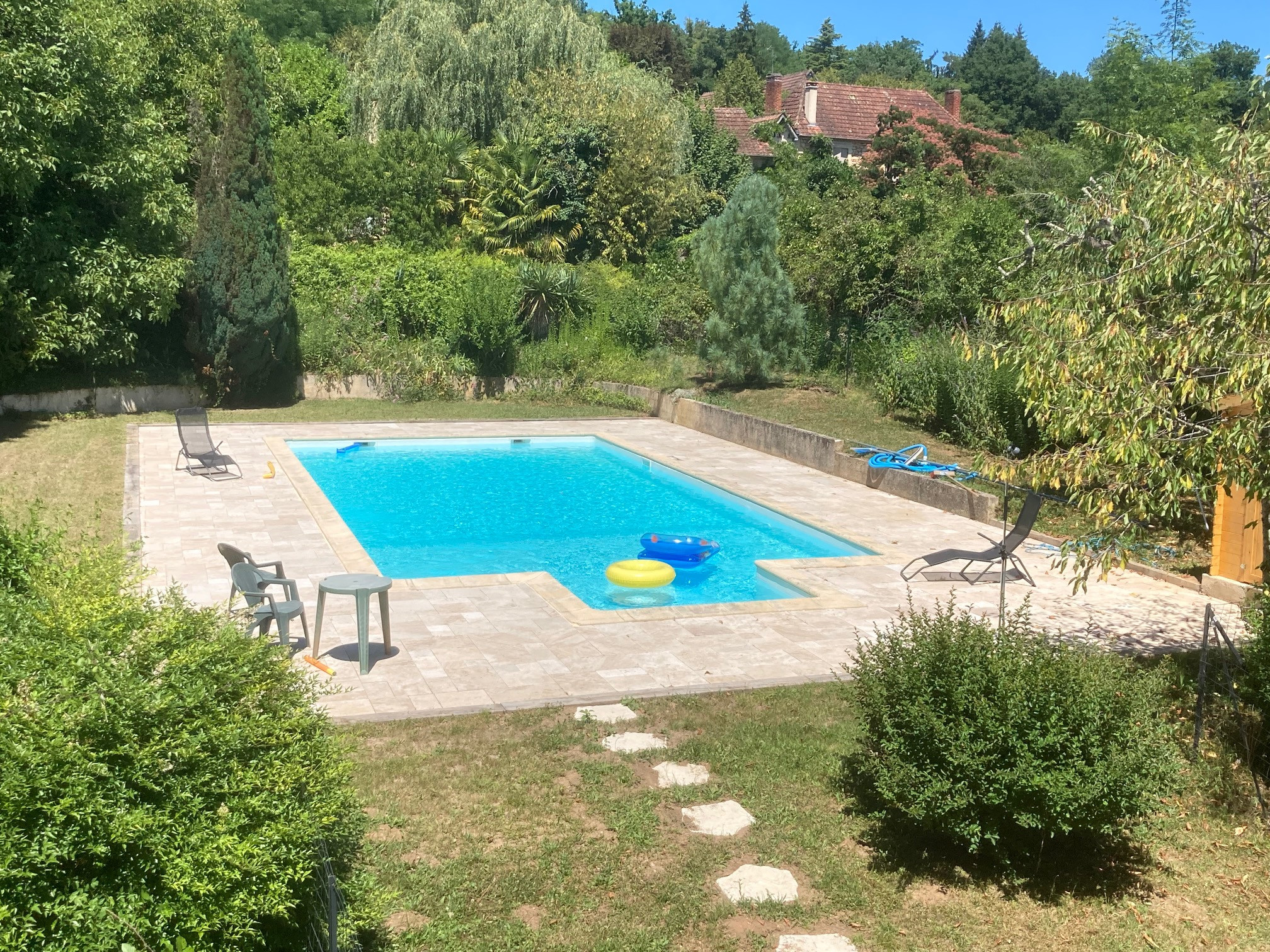  à Peyzac-le-Moustier - Piscine privée - jolie maison 10 adultes 2 enfants