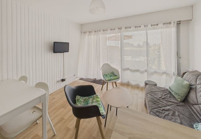 Appartement à Carnac - Vue mer pour 2 adultes et 2 enfants  Appartement à Carnac - Vue mer pour 2 adultes et 2 enfants