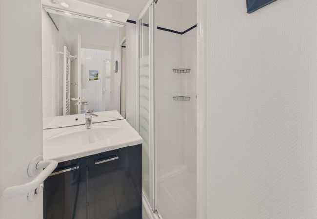 Appartement à Carnac - Vue mer pour 2 adultes et 2 enfants  Appartement à Carnac - Vue mer pour 2 adultes et 2 enfants