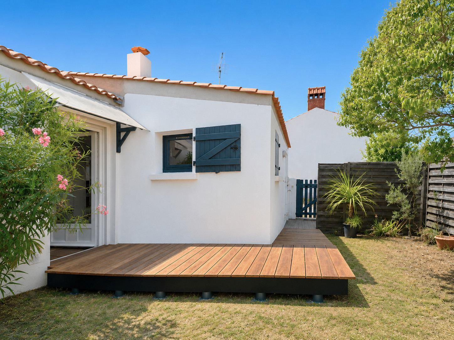  à L'Epine - À 800m de la mer, jolie maison avec jardin pour 7