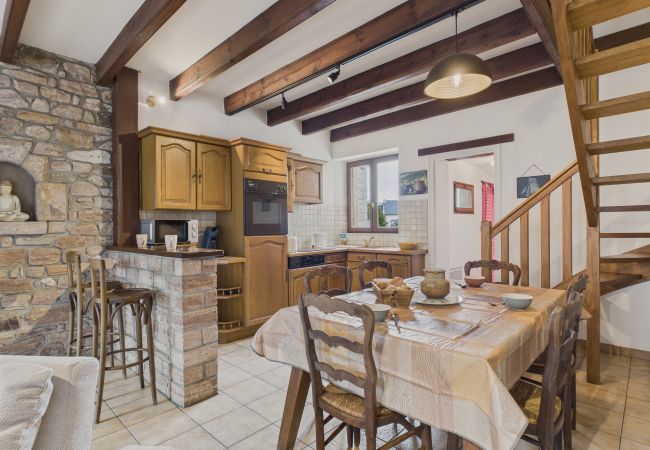 Maison à Erquy - Maison en pierre avec jardin pour 4 personnes Maison à Erquy - Maison en pierre avec jardin pour 4 personnes
