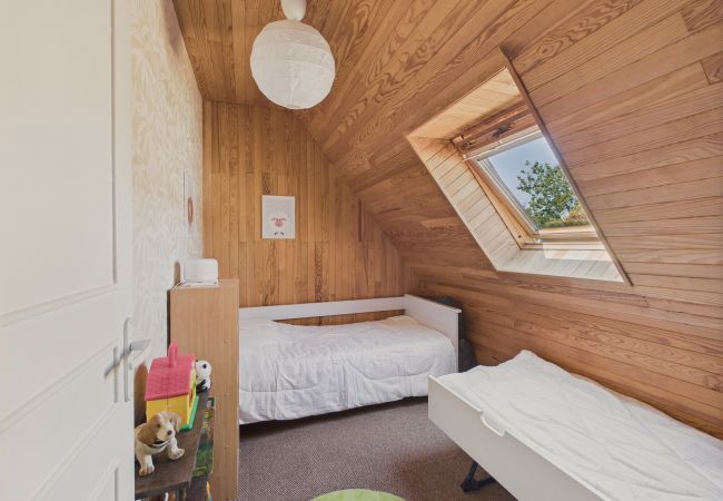 Maison à Fouesnant - Grand jardin et terrasse - 6 adultes, 2 enfants Maison à Fouesnant - Grand jardin et terrasse - 6 adultes, 2 enfants