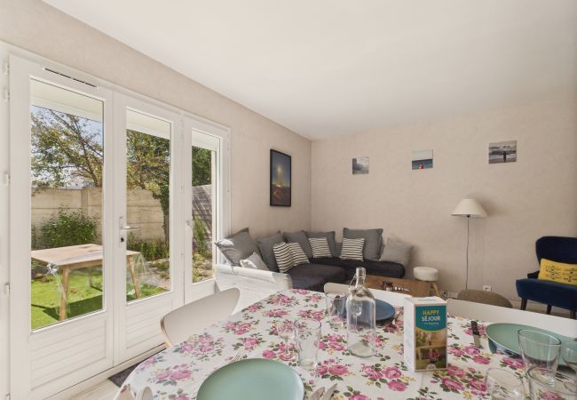 Maison à Saint-Hilaire-de-Riez - 100m de la plage - Maison pour 4 à St Hilaire Maison à Saint-Hilaire-de-Riez - 100m de la plage - Maison pour 4 à St Hilaire