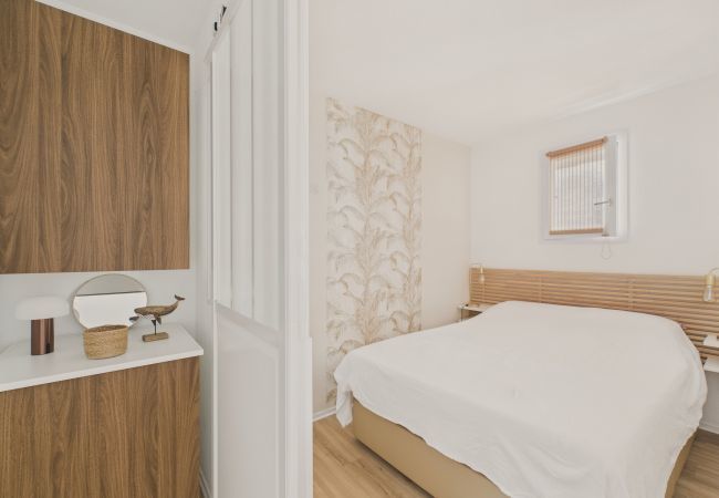 Appartement à Saint-Hilaire-de-Riez - Face à l'océan - Appart pour 4 avec balcon Appartement à Saint-Hilaire-de-Riez - Face à l'océan - Appart pour 4 avec balcon