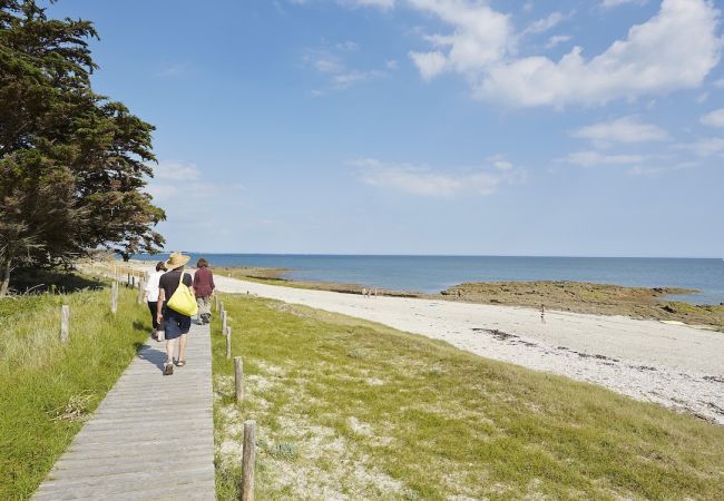 Studio à Sarzeau - 300m plage - duplex avec jardin pour 4 Studio à Sarzeau - 300m plage - duplex avec jardin pour 4