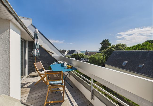 Appartement à Carnac - Vue mer - 100m plage - Appart pour 4 balcon Appartement à Carnac - Vue mer - 100m plage - Appart pour 4 balcon