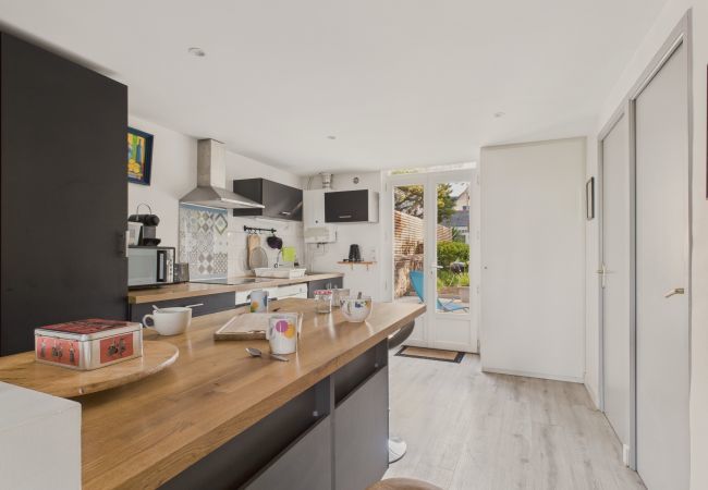 Maison à Pornichet - Les Chardons, accès plage, 4 adultes 1 enfant Maison à Pornichet - Les Chardons, accès plage, 4 adultes 1 enfant