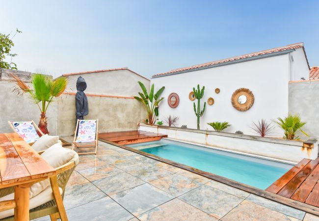 Maison à Noirmoutier-en-l´Ile - Piscine chauffée - Maison 6 adultes 2 enfants Maison à Noirmoutier-en-l´Ile - Piscine chauffée - Maison 6 adultes 2 enfants