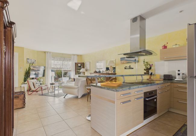 Maison à Lanton - Charmante maison rose pour 4 - 500m de la plage Maison à Lanton - Charmante maison rose pour 4 - 500m de la plage