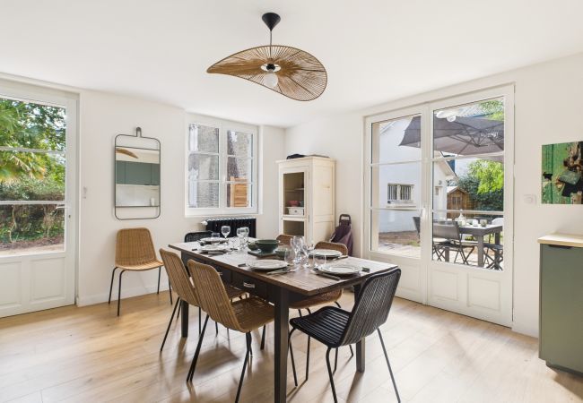 Maison à Pornichet - 250m de la plage -maison pour 6 adultes/2 enfants Maison à Pornichet - 250m de la plage -maison pour 6 adultes/2 enfants