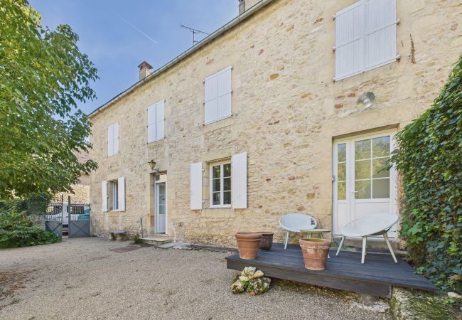 Maison à Montignac - Plein centre - Maison pour 4 avec jardin