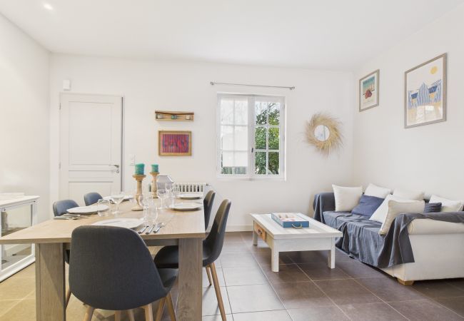 Maison à Le Pouliguen - 800m de la plage, maison avec terrasse pour 6