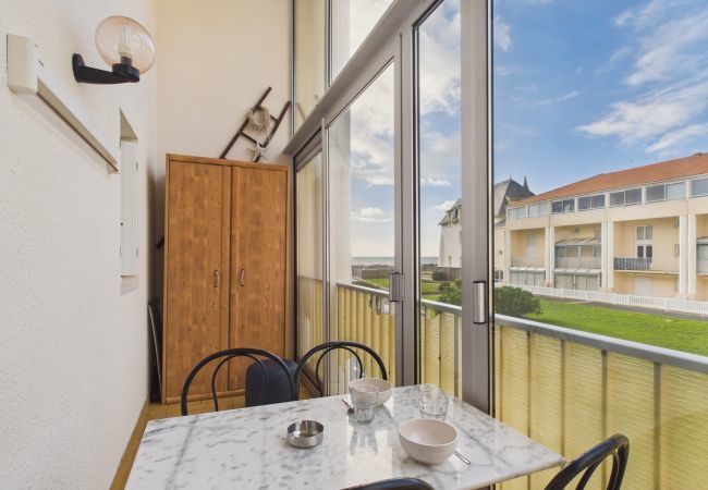 Appartement à Saint-Hilaire-de-Riez - Appartement avec Loggia vue mer pour 4