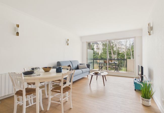 Appartement à La Baule-Escoublac - À 70m de la plage, appartement pour 2 sur la Baule