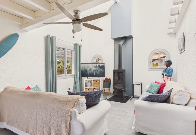 Maison à Andernos-les-Bains - Jolie maison familiale avec jardin pour 6 