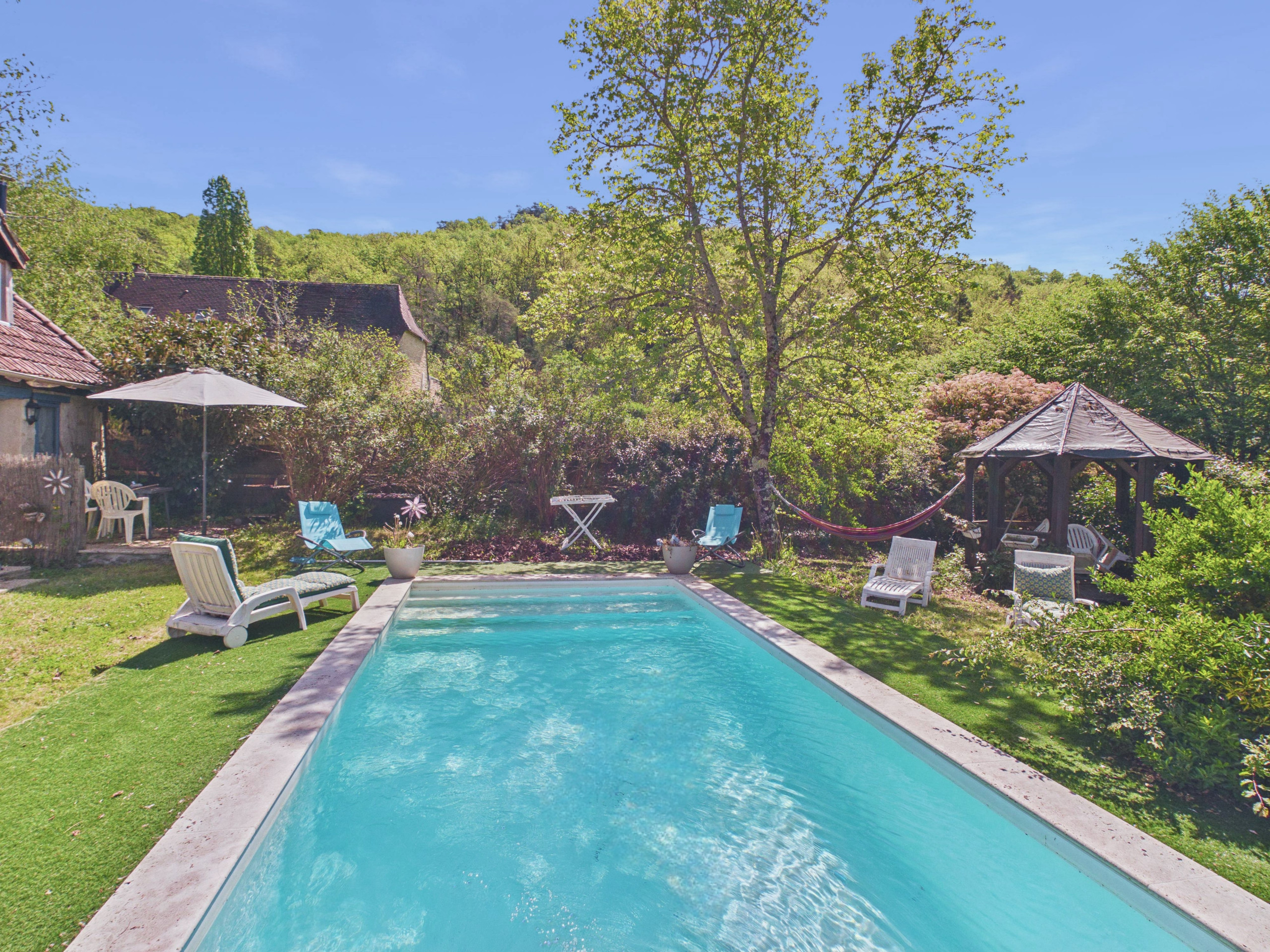  à Montignac - Maison avec piscine 50 m de Lascaux IV 2pers