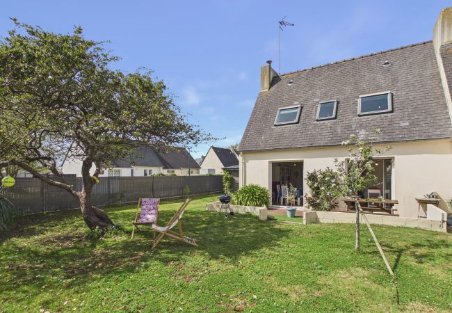 Maison à Treffiagat - Jolie maison pour 5 avec jardin et terrasse 