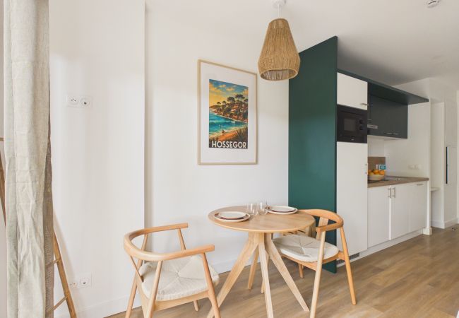 Studio à Biscarrosse - Le Funboard - studio pour 3 - piscine commune
