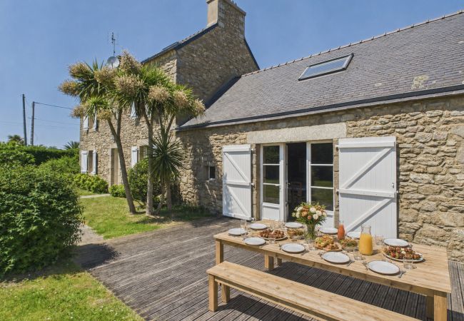 Maison à Landéda - Maison pour 11 avec jardin, terrasse et barbecue 