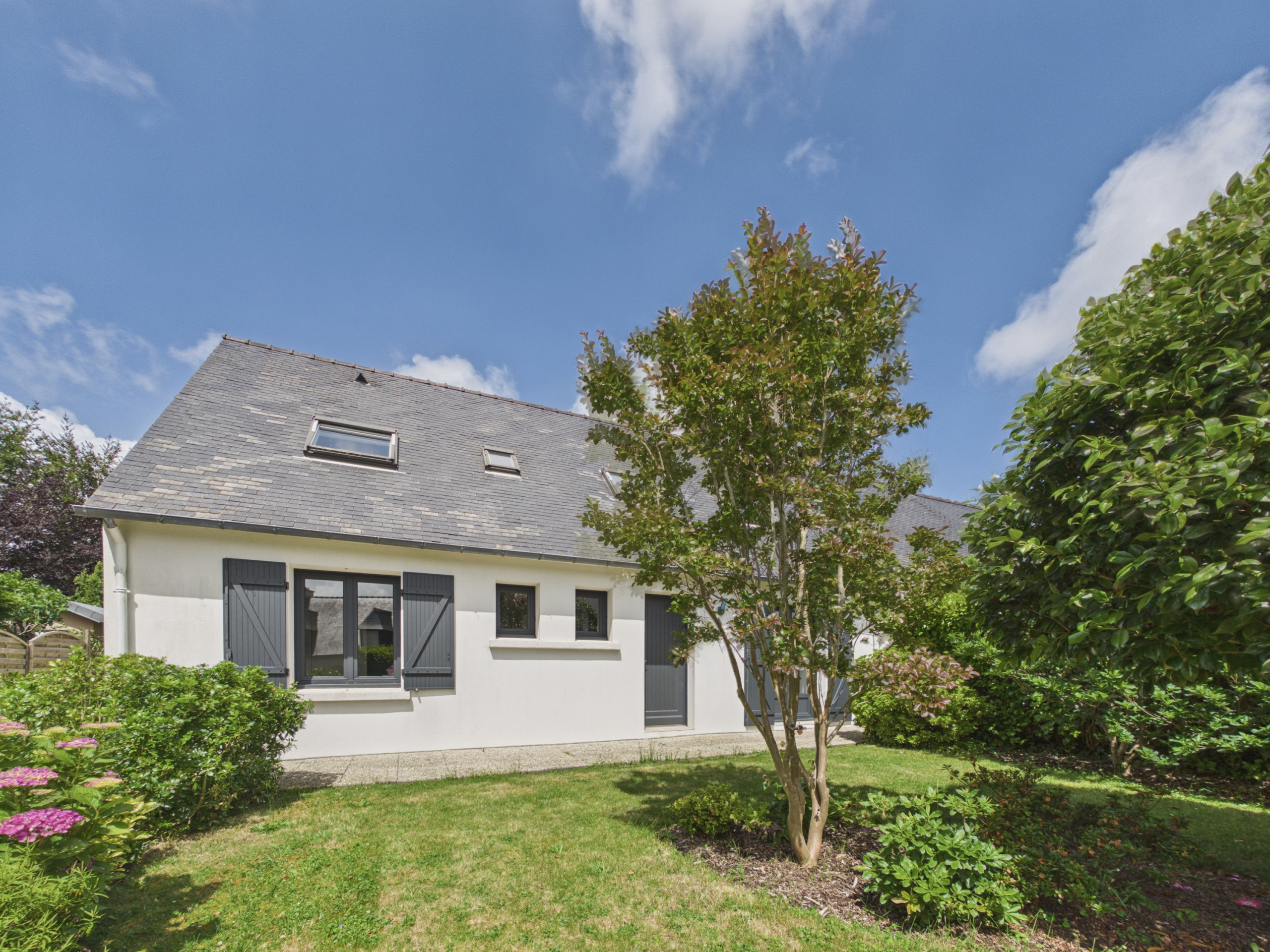  à Pleuven - Maison avec grand jardin -  Idéale 8 adt 2enf
