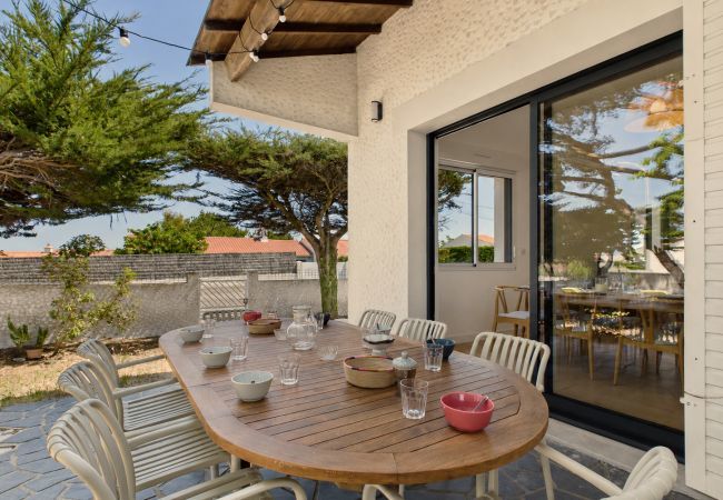 Maison à Saint-Hilaire-de-Riez - Maison moderne pour 8, jardin & plancha