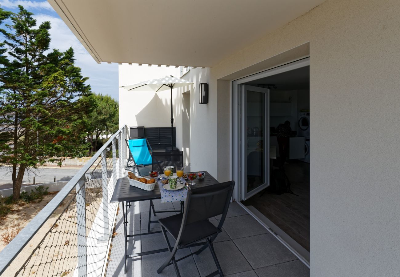 Appartement à La Guérinière - Face à la mer - 50 m de la plage des homardiers
