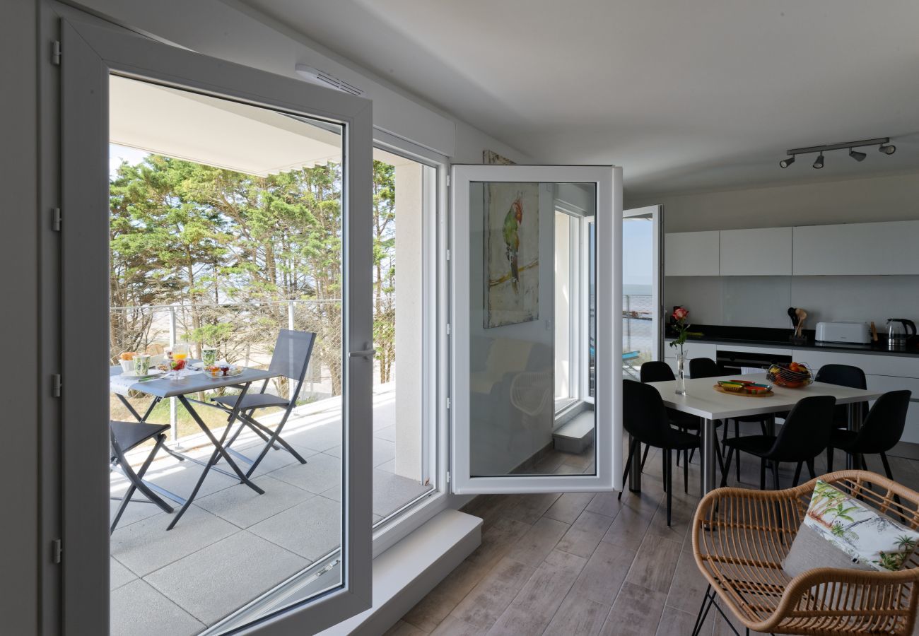 Appartement à La Guérinière - Face à la mer - 50 m de la plage des homardiers