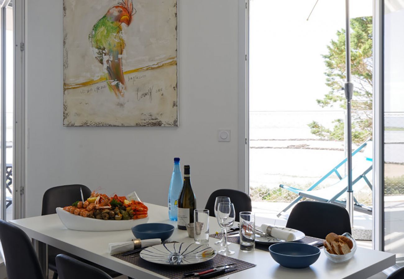 Appartement à La Guérinière - Face à la mer - 50 m de la plage des homardiers
