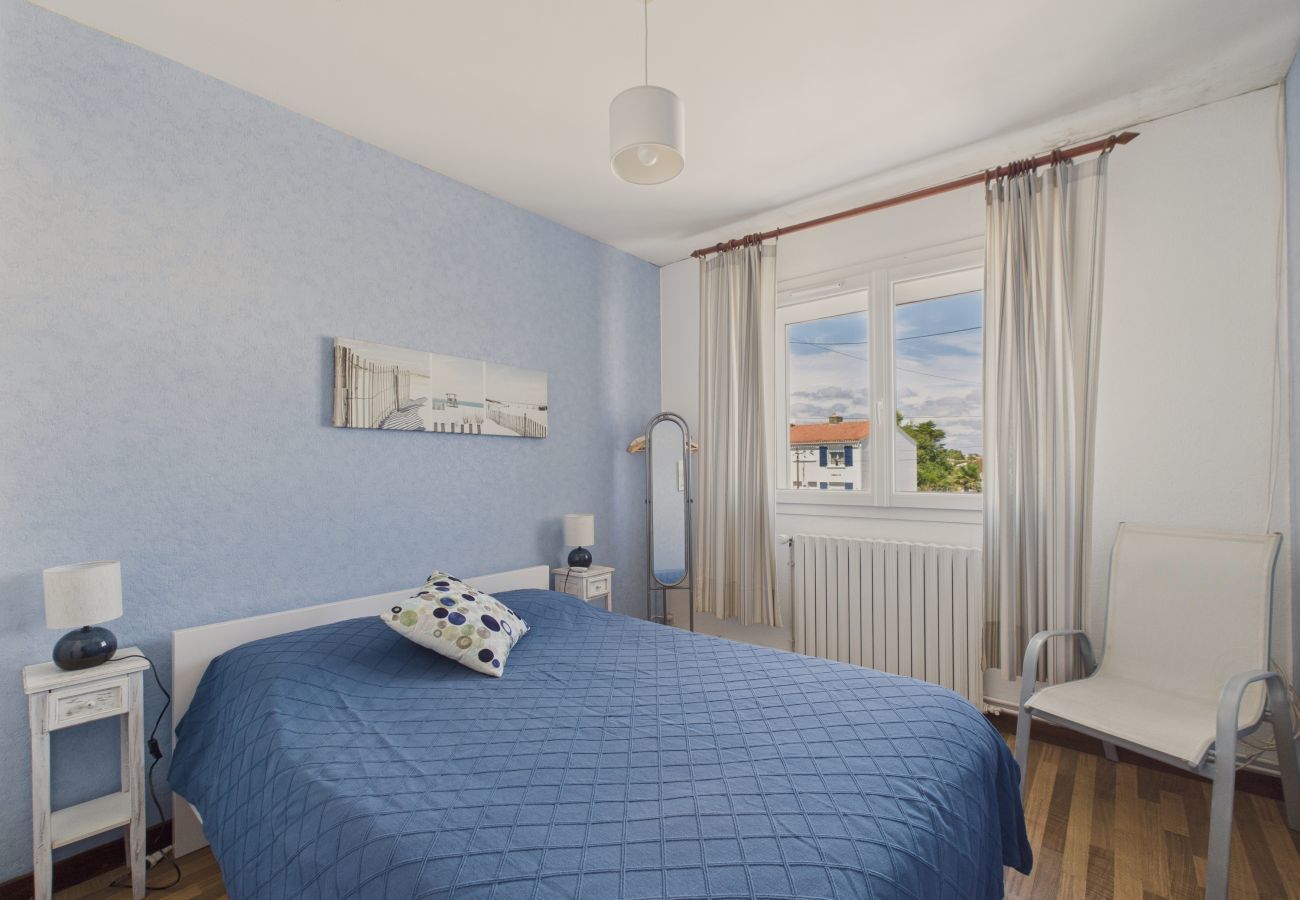 Maison à Saint-Gilles-Croix-de-Vie - Une grande maison pour 10 proche de la mer