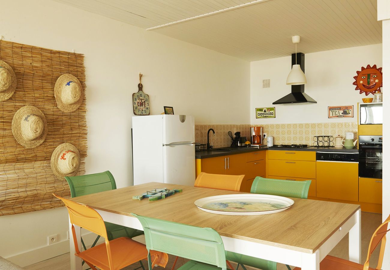 Appartement à Saint-Gilles-Croix-de-Vie - Appartement pour 6 sur la Grande Plage, St Gilles
