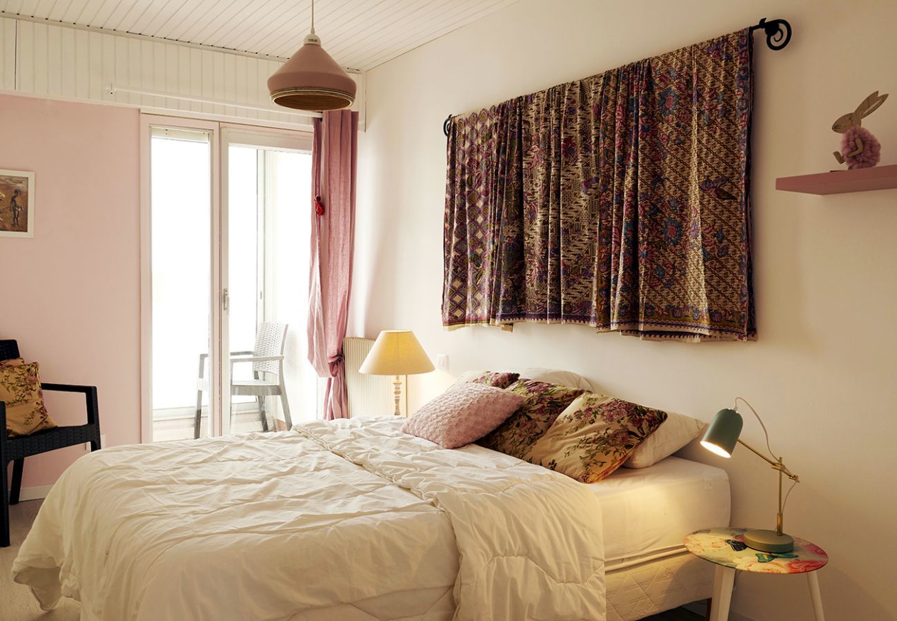 Appartement à Saint-Gilles-Croix-de-Vie - Appartement pour 6 sur la Grande Plage, St Gilles