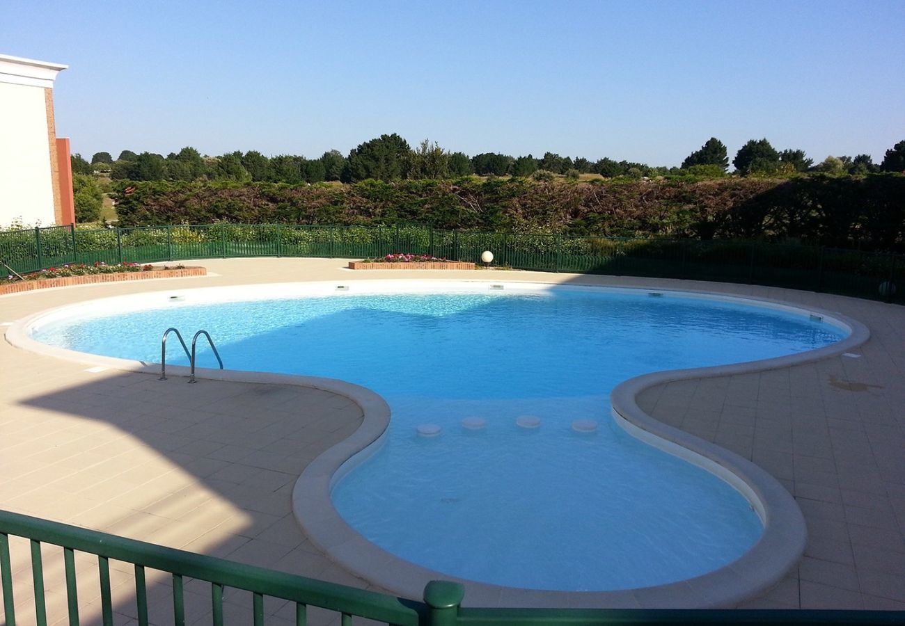 Maison à Pornic - Maison proche Golf , plage et piscine 