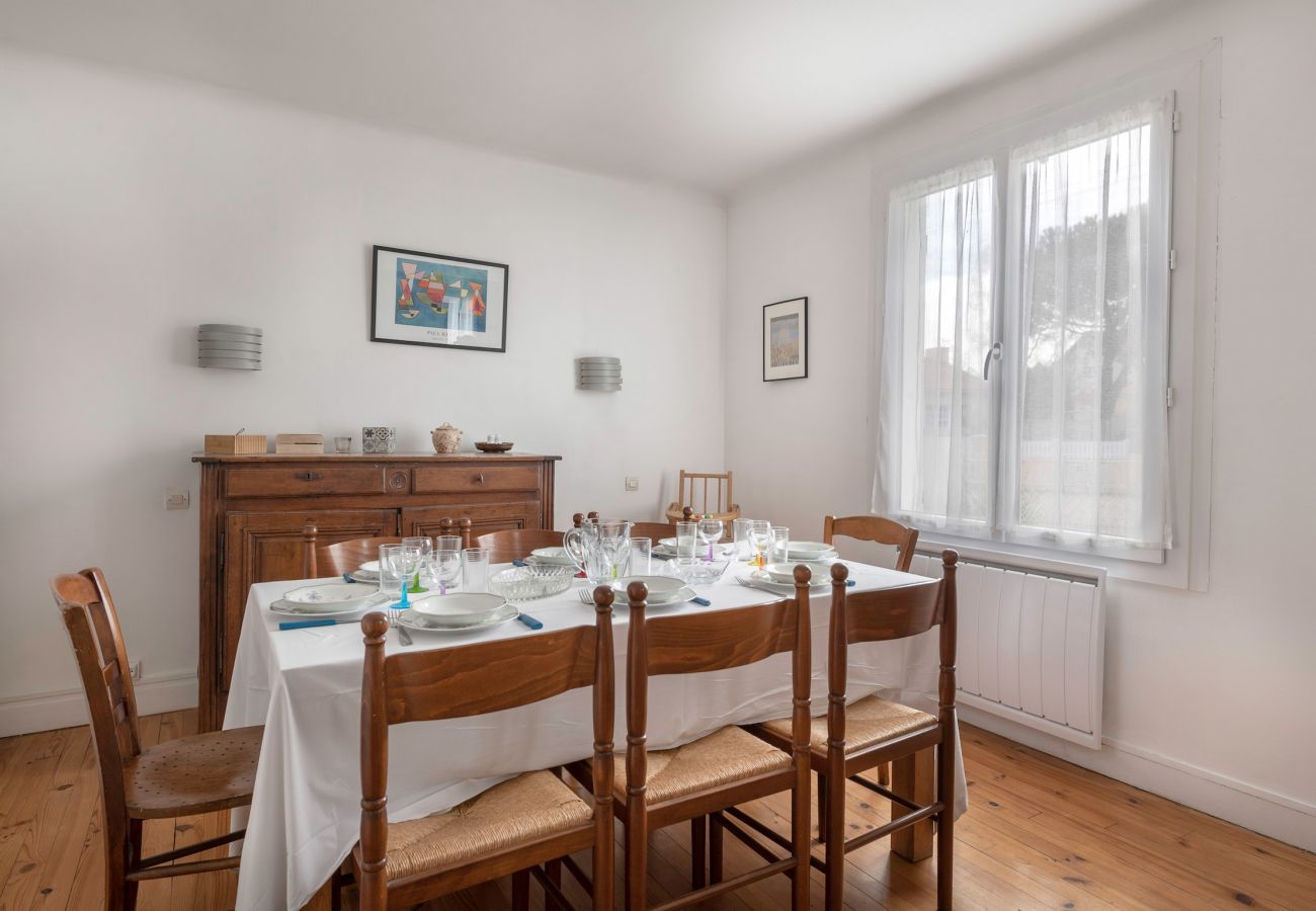 Maison à Saint-Brevin-les-Pins - Maison pour 11pers. bord de mer et proche bourg