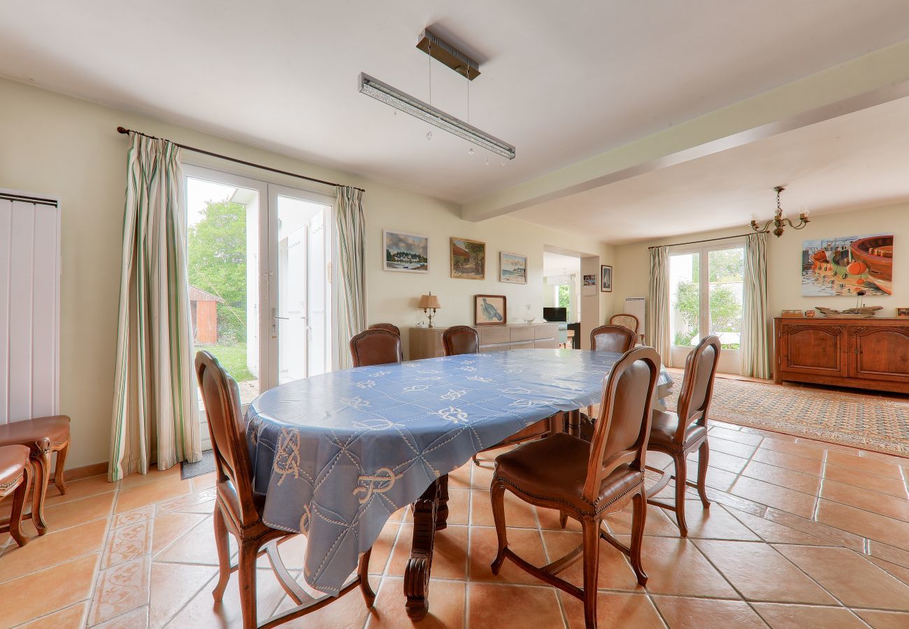 Maison à Arzon - Maison avec jardin pour 10 - 600m de la plage