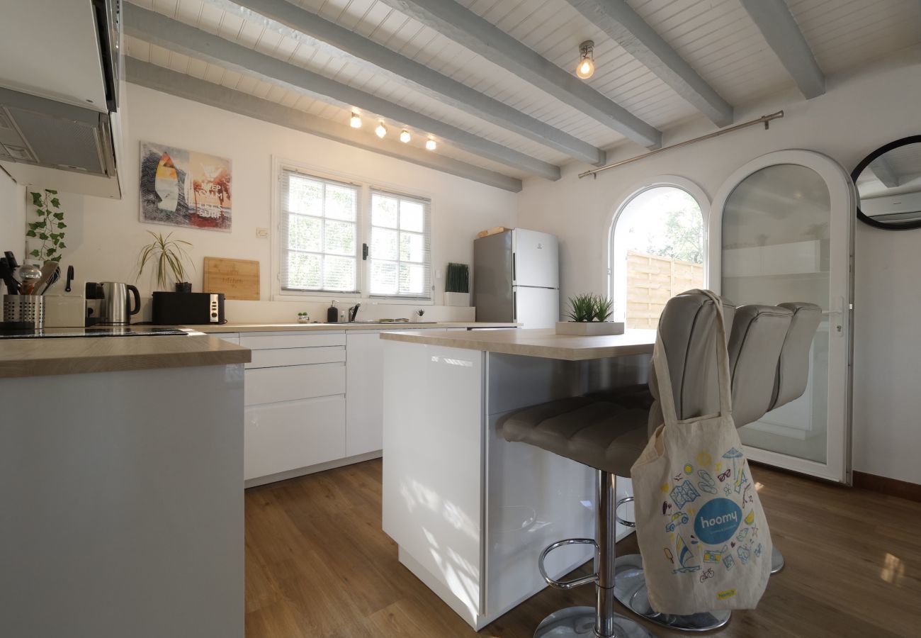 Maison à Saint-Jean-de-Monts - Villa avec piscine pour 8